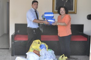 Ufal Solidária: Universidade faz entrega de donativos arrecadados