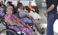 Além das doações, equipe da Ufal também conversou com os idosos e participou de confraternização com eles