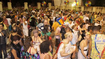 Bloco “Filhinhos da Mamãe” faz homenagem a Nise da Silveira