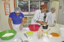 Camponesas de assentamentos do interior participam de curso de alimentação saudável em combate à doenças crônicas