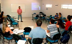 Aula do curso Elaboração de Projetos Socioambientais