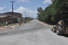 Trabalhadores retomaram o serviço na avenida Paulo Holanda