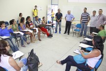 Reitor Eurico Lôbo visita cursos do Ufal Verão no Cedu