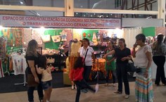 Estande da Unitrabalho na Feira dos Municípios