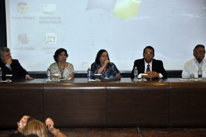 Em solenidade, Hospital Universitário recebe mais 150 novos servidores