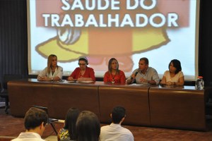 Simpósio discute prevenção de LER e Dort