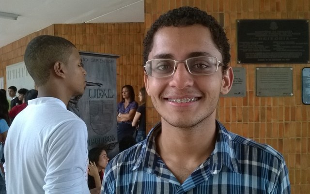 Jeamerson Farias espera entrar no curso de Jornalismo