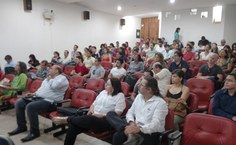 Estudantes, professores e representante da Propep participaram do debate