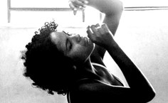 Espetáculo com texto de Clarice Lispector integra projeto do curso de Teatro