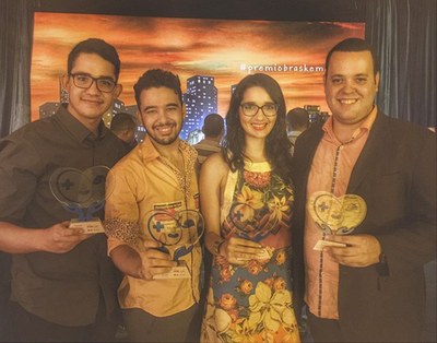 Igor, Márcio, Roberta e Lucas, vencedores do Prêmio Braskem de SST na categoria Estudante