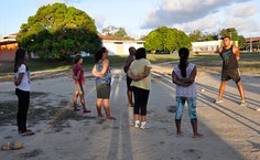 Parceria com Educação Física leva exercícios para a comunidade