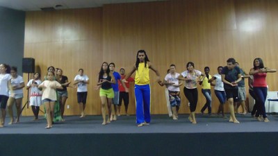 Oficina de dança no Campus do Sertão