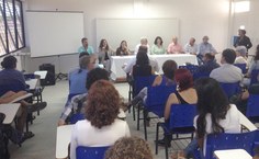 O reitor Eurico Lôbo e a equipe do ICBs