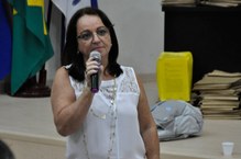 A coordenadora geral do Pacto no Estado, professora Abdísia Maria Alves Barros