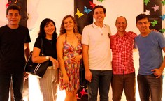 Professores da Unidade e amigos prestigiam exposição de Alex Victor