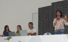 Cristina Bezerra aponta que 70% dos conselhos apresentam reuniões sistemáticas dos três segmentos que compõem a escola: professores, funcionários e pais de alunos