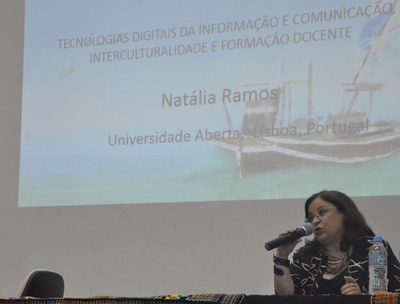 Conferencista, professora Maria Natália Ramos da Universidade Aberta de Portugal