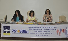 Mesa da 76ª Semana Brasileira de Enfermagem