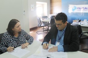 Fapeal assina termo para liberar recursos para Caiite 2015