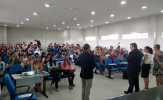 O auditório do CIC ficou lotado para a apresentação