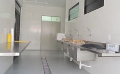Sala para recepção e limpeza dos produtos