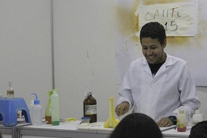 Shows de Ciências e sessões do Planetário fazem sucesso no Caiite 2015