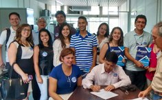 Os professores Márcio Barbosa e Eliane Cavalcanti são da chapa 3 (foto da página oficial dos candidatos)