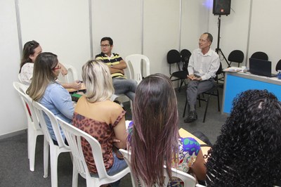 Professor Cristóvão Garcia falou sobre prevenção e uso de drogas na escola