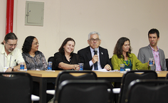 Reitor Eurico Lôbo conversou com os participantes