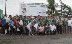 Grupo que participou do lançamento do programa