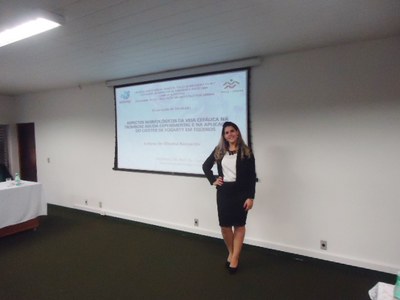 Juliana Bernardo apresentou a dissertação na Unesp