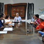 Reitor recebe representantes da empreiteira Sandaluz