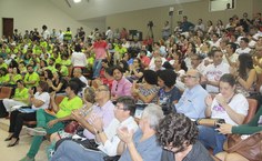 Auditório da Reitoria ficou lotado durante o debate dos três candidatos