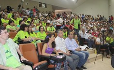 Auditório da Reitoria lotado no debate promovido pelo Sintufal e Sindjornal