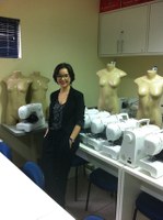 Primeira doutora da Escola Técnica de Artes diz que moda é um reflexo das mudanças sociais