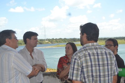 Equipe da Ufal e da Prefeitura de Penedo no futuro Museu do Rio