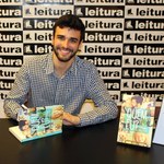 Conheça a história do escritor Fernando Aguzzoli que estará na 7ª Bienal de Alagoas