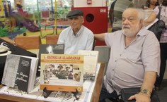 Dirceu Lindoso e Sávio de Almeida durante lançamento de livros pela Edufal
