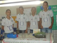 Jamesson Miguel, Diego Teixeira, Rodrigo Tenório e Gilberto Freire apresentam os riscos de erosão do solo com a ausência da vegetação