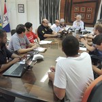 Reitor discute pauta local do comando de greve dos docentes