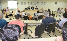 Sessão extraorninária do Conselho Universitário, realizada nesta quinta-feira