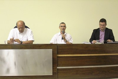 Os professores Renato Dagnino e Marcelo Lyra e Fábio Guedes, diretor-presidente da Fapeal