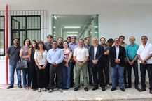 Professores prestigiam inauguração de laboratório de Física