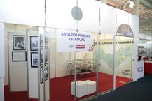 Arquivo público na Bienal