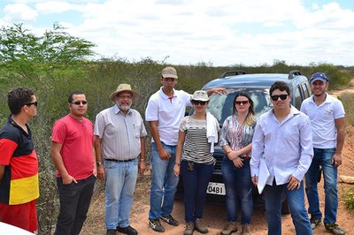 Pesquisadores fizeram visita de campo à bacia experimental do riacho Olho d’Aguinha