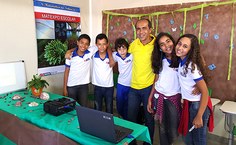 Professor Urandyr e seus alunos no Matfest 2015