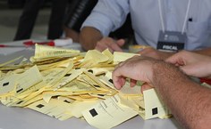 Votos estão sendo apurados no auditório do CIC