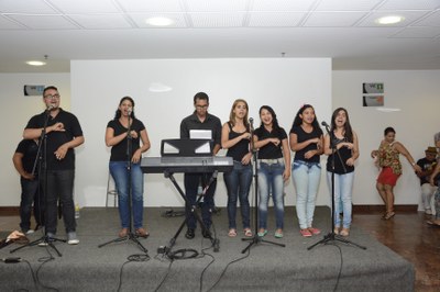 Grupo Vocal Canto Coral, formado por alunos da Universidade Federal de Alagoas e estudantes da rede pública estadual