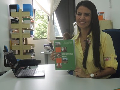 Juliane Marques é coautora do livro Métodos de Investigação do Subsolo, publicado pela Edufal