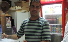 José Ronaldo Freire disse que regularização das cantinas reduziu seu espaço de atuação, mas ainda assim ele consegue sobreviver e empregar outras três pessoas